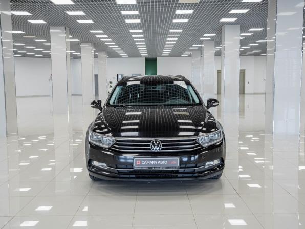 Volkswagen Passat B8 с пробегом 2016 года, цена 1 650 000 рублей, 221834 км, универсал, Автокод Объявления