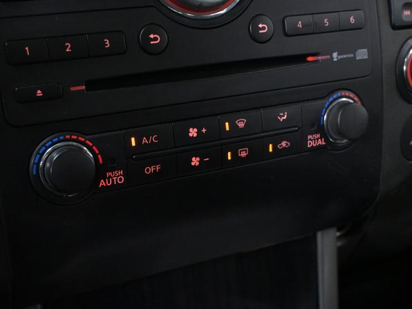 Nissan Pathfinder III Рестайлинг с пробегом 2010 года, цена 1 180 000 рублей, 290000 км, внедорожник, Автокод Объявления