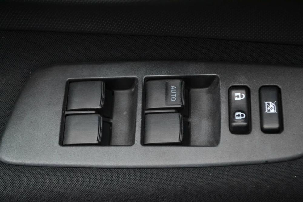 Toyota Auris I Старый Оскол  - изображение 16