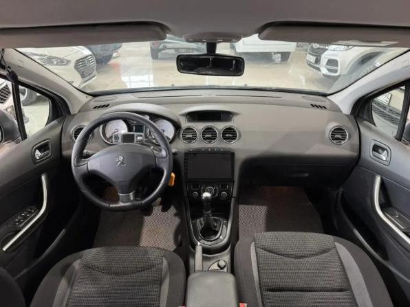 Peugeot 408 I с пробегом 2012 года, цена 750 000 рублей, 104965 км, седан, Автокод Объявления