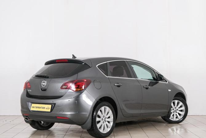 Opel Astra J с пробегом 2011 года, цена 779 000 рублей, 140000 км, хэтчбек, Автокод Объявления