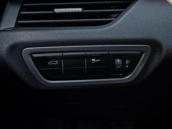 FAW Bestune B70 I Рестайлинг с пробегом 2024 года, цена 2 450 000 рублей, 79 км, лифтбек, Автокод Объявления