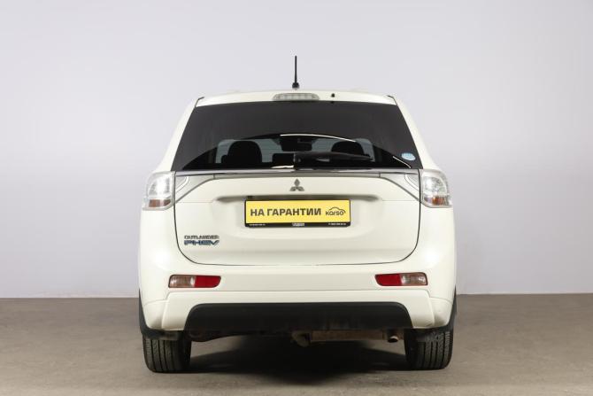 Mitsubishi Outlander III с пробегом 2014 года, цена 1 789 000 рублей, 200000 км, внедорожник, Автокод Объявления
