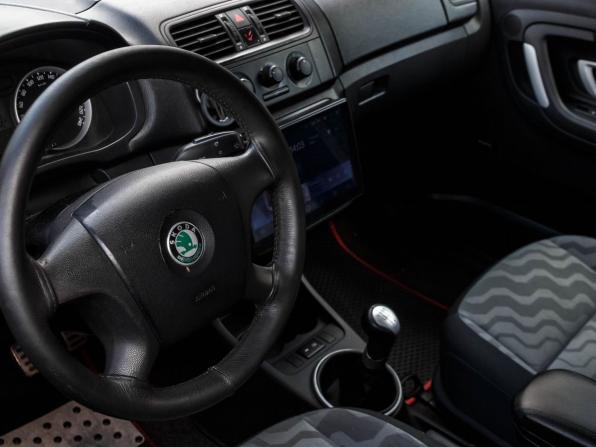 Skoda Fabia II с пробегом 2008 года, цена 530 000 рублей, 189545 км, универсал, Автокод Объявления