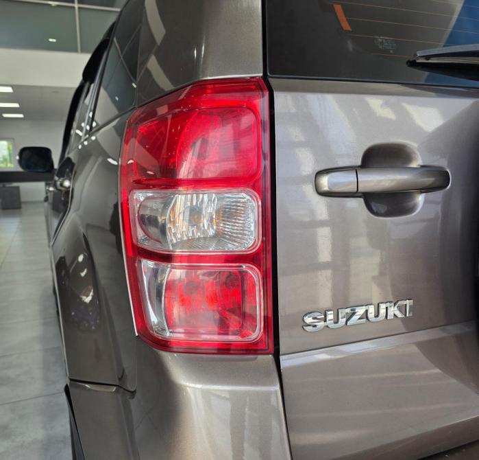 Suzuki Grand Vitara II Рестайлинг 2 Таганрог  - изображение 9