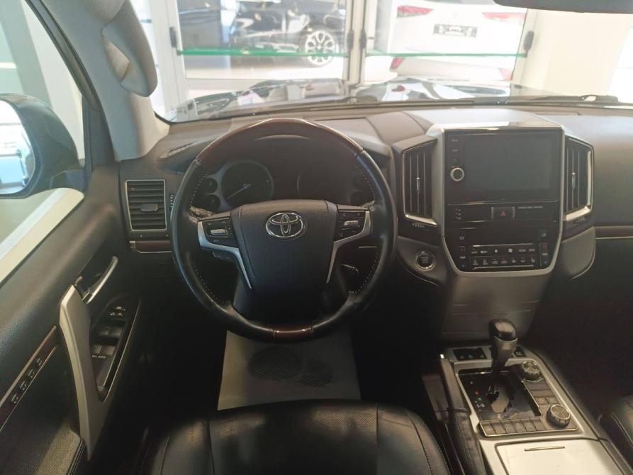 Toyota Land Cruiser 200 Series Рестайлинг 2 Челябинск  - изображение 17