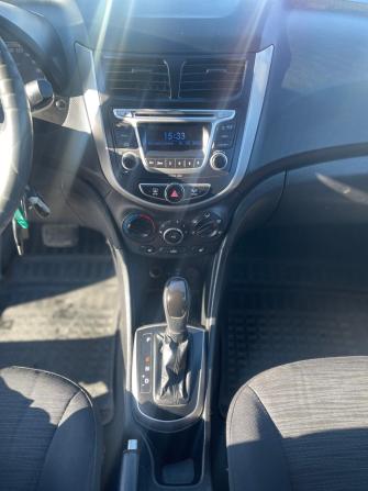 Hyundai Solaris I Рестайлинг с пробегом 2015 года, цена 760 000 рублей, 232902 км, седан, Автокод Объявления