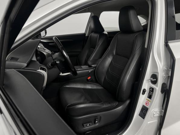 Lexus NX I с пробегом 2017 года, цена 3 298 900 рублей, 89252 км, внедорожник, Автокод Объявления