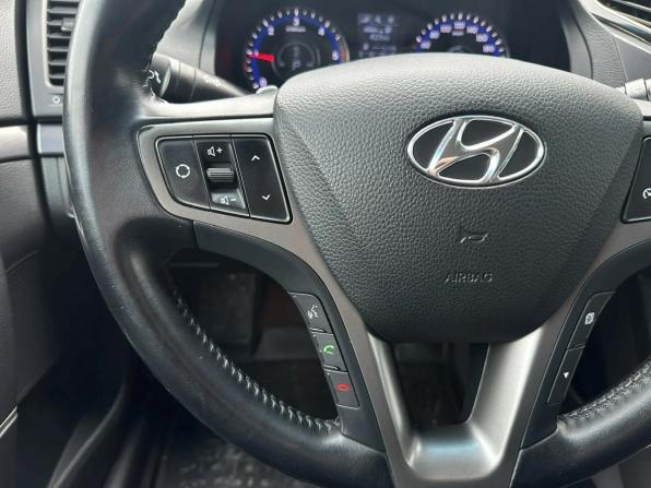 Hyundai i40 I Рестайлинг с пробегом 2016 года, цена 1 080 000 рублей, 107000 км, универсал, Автокод Объявления