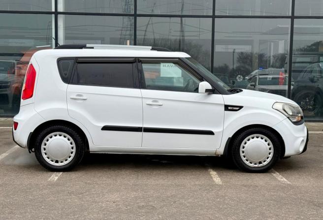 Kia Soul I Рестайлинг с пробегом 2012 года, цена 770 000 рублей, 206000 км, хэтчбек, Автокод Объявления