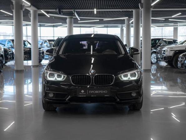 BMW 1 серии II (F20/F21) Рестайлинг 2 с пробегом 2017 года, цена 1 780 000 рублей, 90738 км, хэтчбек, Автокод Объявления