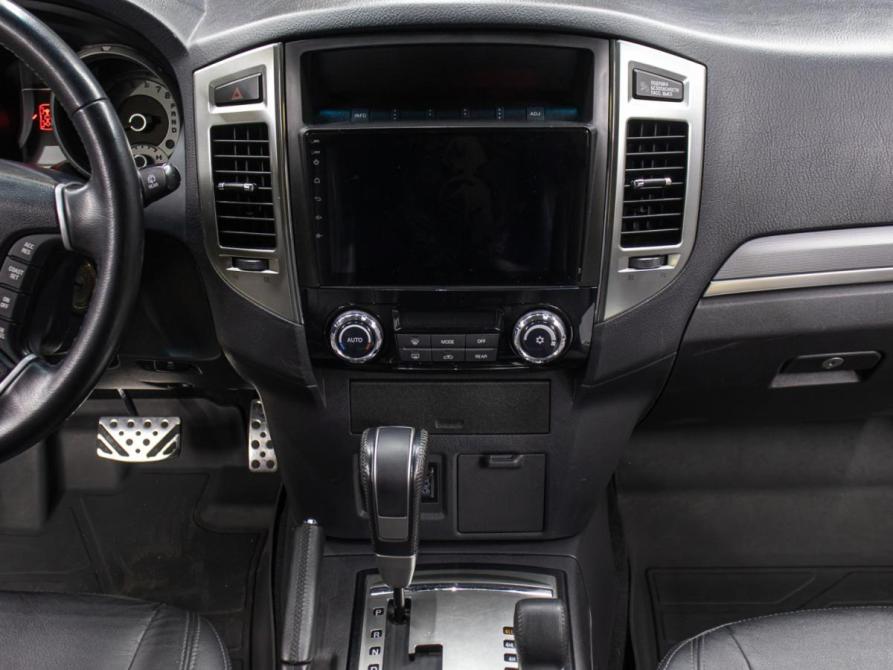 Mitsubishi Pajero IV Рестайлинг 2 Москва  - изображение 15