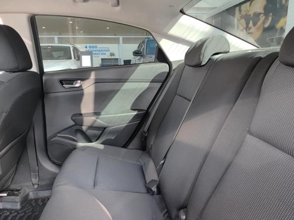 Hyundai Solaris II Рестайлинг с пробегом 2021 года, цена 1 620 000 рублей, 75260 км, седан, Автокод Объявления