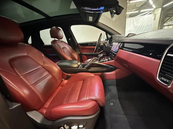 Porsche Cayenne III с пробегом 2018 года, цена 5 697 000 рублей, 114000 км, внедорожник, Автокод Объявления