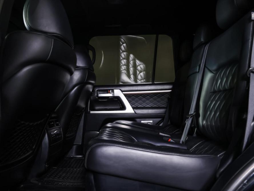 Toyota Land Cruiser 200 Series Рестайлинг 2 Москва  - изображение 12