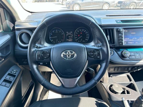 Toyota RAV4 IV (XA40) Рестайлинг с пробегом 2018 года, цена 2 490 000 рублей, 148600 км, внедорожник, Автокод Объявления