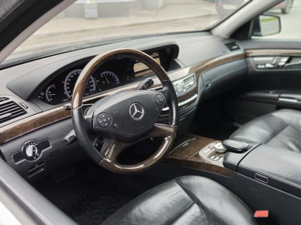 Mercedes-Benz S-Класс V (W221) Рестайлинг с пробегом 2012 года, цена 1 690 000 рублей, 220188 км, седан, Автокод Объявления