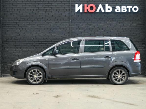 Opel Zafira B Рестайлинг с пробегом 2010 года, цена 700 000 рублей, 201223 км, минивэн, Автокод Объявления