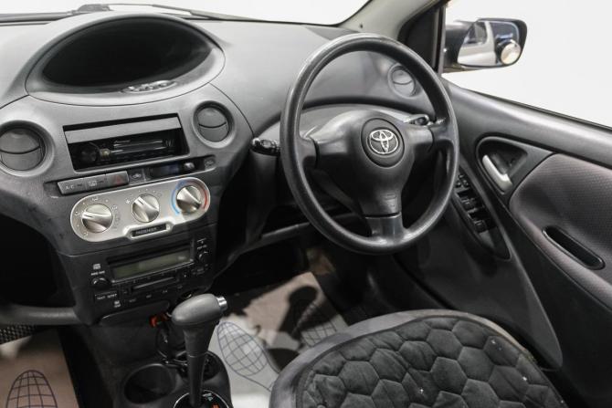 Toyota Vitz I (P10) с пробегом 2004 года, цена 439 000 рублей, 258000 км, хэтчбек, Автокод Объявления