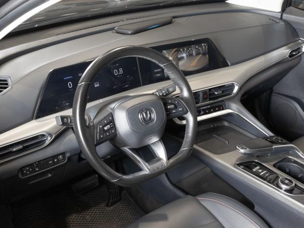 Changan UNI-T I с пробегом 2024 года, цена 2 263 000 рублей, 30221 км, внедорожник, Автокод Объявления