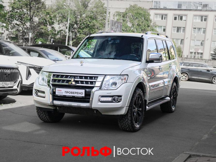 Mitsubishi Pajero IV Рестайлинг 2 Москва  - изображение 1