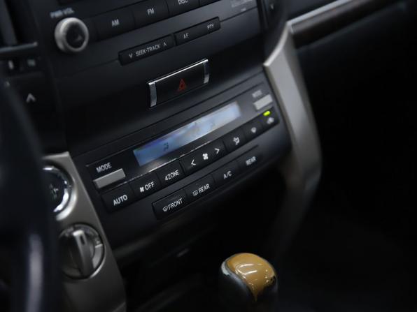 Toyota Land Cruiser 200 Series с пробегом 2008 года, цена 2 790 000 рублей, 306122 км, внедорожник, Автокод Объявления