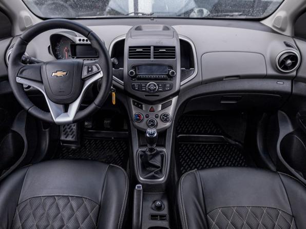 Chevrolet Aveo II с пробегом 2013 года, цена 699 200 рублей, 132000 км, седан, Автокод Объявления