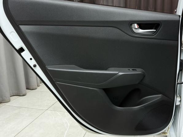 Hyundai Solaris II Рестайлинг с пробегом 2020 года, цена 1 199 000 рублей, 135100 км, седан, Автокод Объявления
