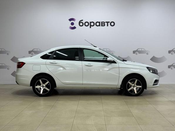 Lada (ВАЗ) Vesta I с пробегом 2017 года, цена 889 000 рублей, 76410 км, седан, Автокод Объявления