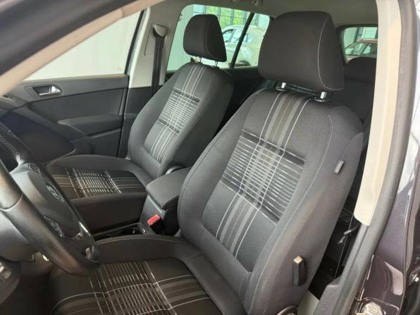 Volkswagen Tiguan I Рестайлинг с пробегом 2015 года, цена 1 499 000 рублей, 209000 км, внедорожник, Автокод Объявления