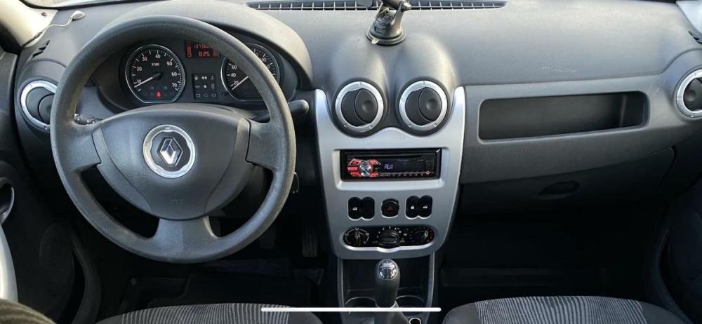 Renault Logan I Рестайлинг Тверь  - изображение 9