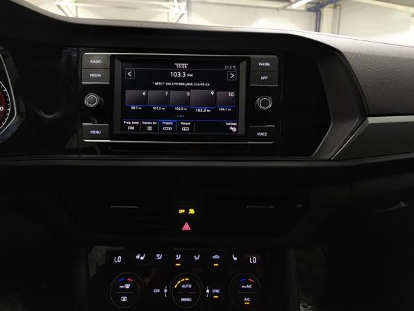 Volkswagen Jetta VII с пробегом 2021 года, цена 1 795 000 рублей, 107508 км, седан, Автокод Объявления