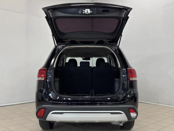 Mitsubishi Outlander III Рестайлинг 3 с пробегом 2019 года, цена 1 849 000 рублей, 145389 км, внедорожник, Автокод Объявления