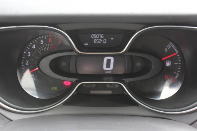 Renault Kaptur I с пробегом 2018 года, цена 1 570 000 рублей, 129074 км, внедорожник, Автокод Объявления
