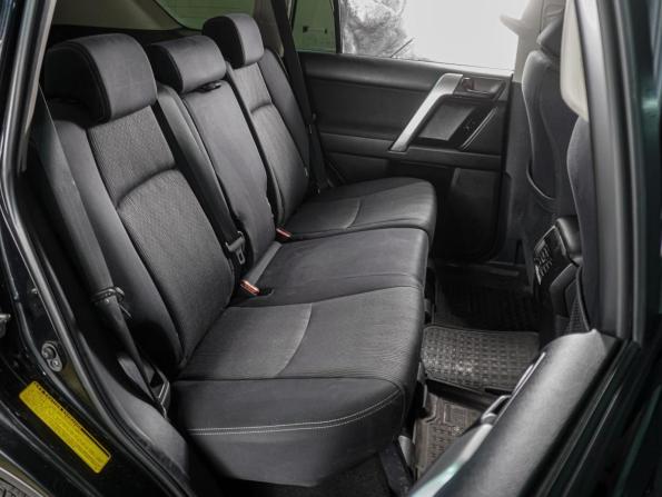 Toyota Land Cruiser Prado 150 Series Рестайлинг 1 с пробегом 2015 года, цена 3 699 000 рублей, 90436 км, внедорожник, Автокод Объявления