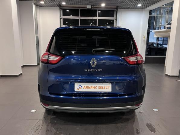 Renault Scenic IV с пробегом 2018 года, цена 1 550 000 рублей, 154830 км, компактвэн, Автокод Объявления