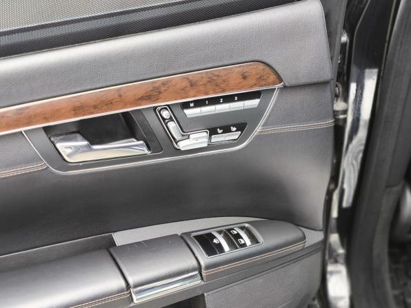 Mercedes-Benz S-Класс V (W221) Рестайлинг с пробегом 2012 года, цена 1 489 000 рублей, 233415 км, седан, Автокод Объявления