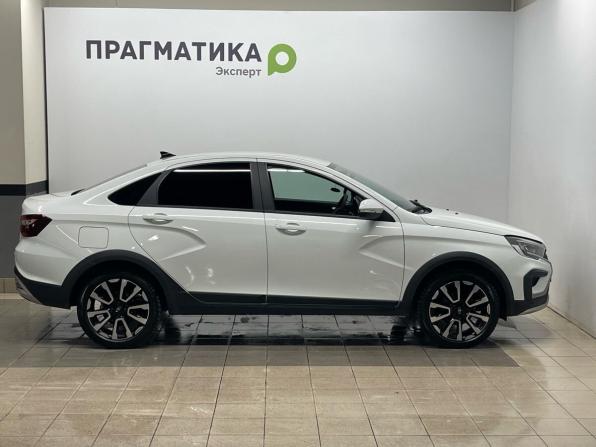 Lada (ВАЗ) Vesta I Рестайлинг (NG) с пробегом 2023 года, цена 1 279 000 рублей, 41000 км, седан, Автокод Объявления