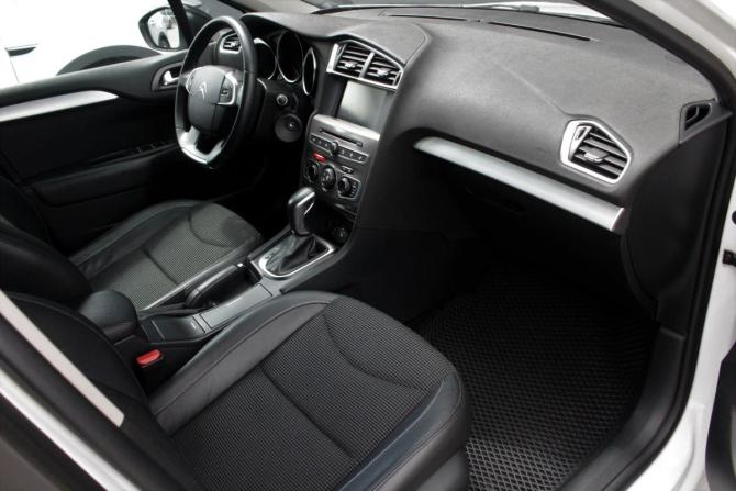Citroen C4 II Рестайлинг с пробегом 2018 года, цена 1 190 000 рублей, 122470 км, седан, Автокод Объявления