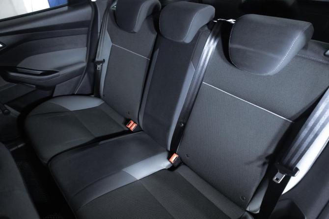 Ford Focus III с пробегом 2012 года, цена 960 000 рублей, 100400 км, хэтчбек, Автокод Объявления