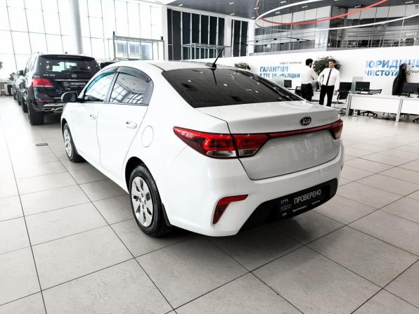Kia Rio IV с пробегом 2018 года, цена 1 050 000 рублей, 227044 км, седан, Автокод Объявления