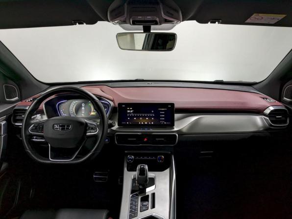 Geely Coolray I с пробегом 2021 года, цена 1 690 000 рублей, 42412 км, внедорожник, Автокод Объявления