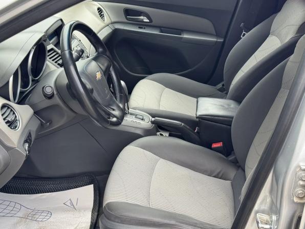 Chevrolet Cruze I с пробегом 2010 года, цена 590 000 рублей, 227797 км, седан, Автокод Объявления