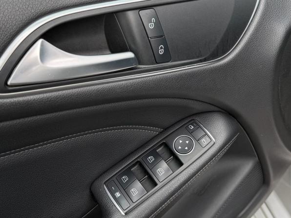 Mercedes-Benz B-Класс II (W246) с пробегом 2012 года, цена 814 000 рублей, 188320 км, хэтчбек, Автокод Объявления
