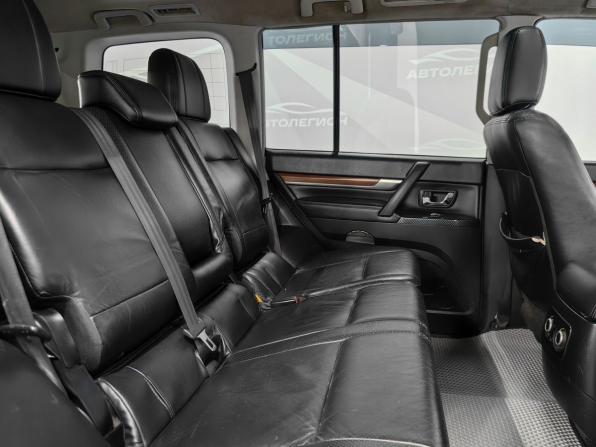 Mitsubishi Pajero IV с пробегом 2007 года, цена 1 500 000 рублей, 203627 км, внедорожник, Автокод Объявления