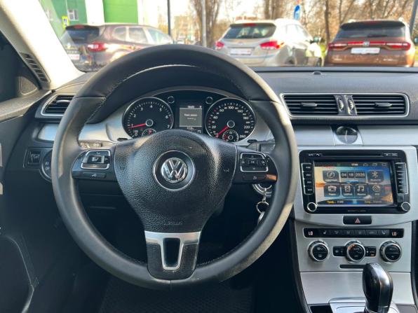 Volkswagen Passat B7 с пробегом 2012 года, цена 1 057 400 рублей, 196325 км, седан, Автокод Объявления