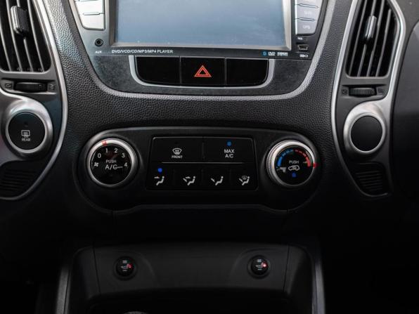 Hyundai Tucson II с пробегом 2011 года, цена 1 420 000 рублей, 121393 км, внедорожник, Автокод Объявления