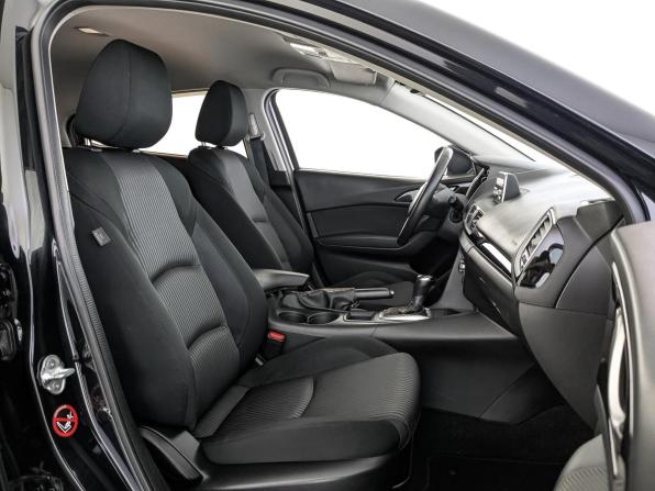 Mazda 3 III (BM) с пробегом 2014 года, цена 1 350 000 рублей, 125401 км, хэтчбек, Автокод Объявления