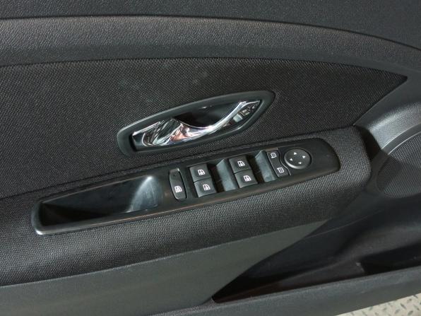 Renault Fluence I Рестайлинг с пробегом 2014 года, цена 699 000 рублей, 231536 км, седан, Автокод Объявления