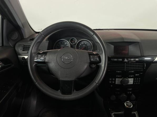 Opel Astra H Рестайлинг с пробегом 2012 года, цена 489 000 рублей, 297116 км, хэтчбек, Автокод Объявления